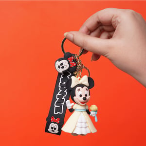 Minnie Mouse Keyring - Cream