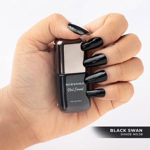 Nirvana Nail Enamel 8ml - Black Swan 38