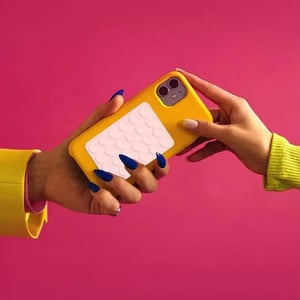 Adhesive Silicone Suction Phone Holder - Baby Pink