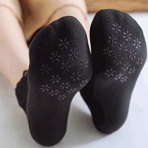 Breathable Lightweight Floor Socks - Black