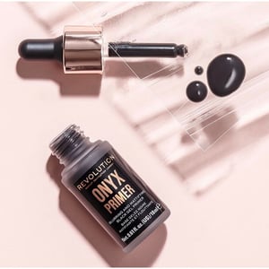 Makeup Revolution Onyx Blurring And Mattifying Black Gel Primer 18ml