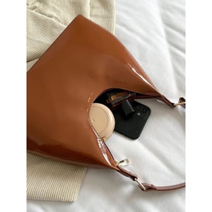 Trendy Fashionable Bag - Dark Tan