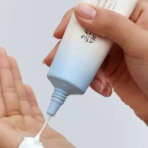 Beauty of Joseon Relief Sun Aqua-fresh Rice + B5 10ml - SPF50+ PA+++ •