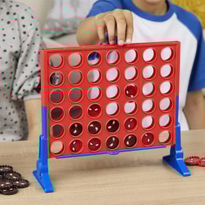 Connect 4 Spiderman Assembling Toy