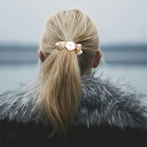 Stone Fashionable Scrunchie Watch For Women - Silky Beige