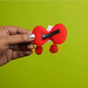 Shiny Stone Finish Bow Shape Pompom Hair Clip - Red