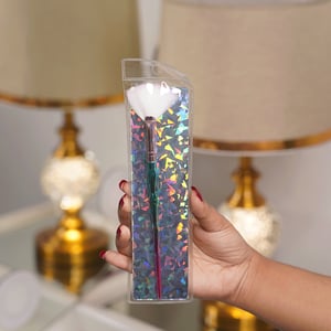 Fan Makeup Cosmetic Brush