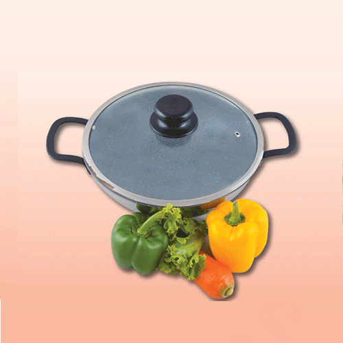 Non Stick 3 Layer Wok With Glass Lid - 22cm •