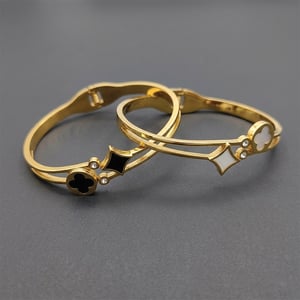 Luxurious Design Bracelet For Women - Black Alhambra Diamond