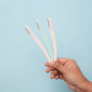 Keli Eyebrow Razor 3pcs (TM1208) - Off-White Light Teal Off-White
