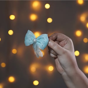 Cute Bow & Pearl Hair Clip 1pc - Sky Blue