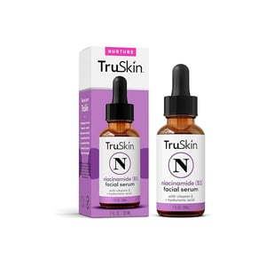 TruSkin Niacinamide B3 Facial Serum With Vitamin E + Hyaluronic Acid 30ml •
