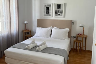 דירות באתונה - Yalarent Apartments