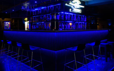 Hypnotiq Hookah Lounge
