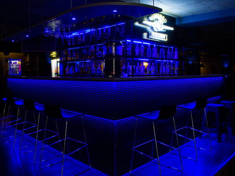 Hypnotiq Hookah Lounge