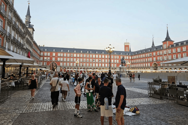 פלאזה מאיור