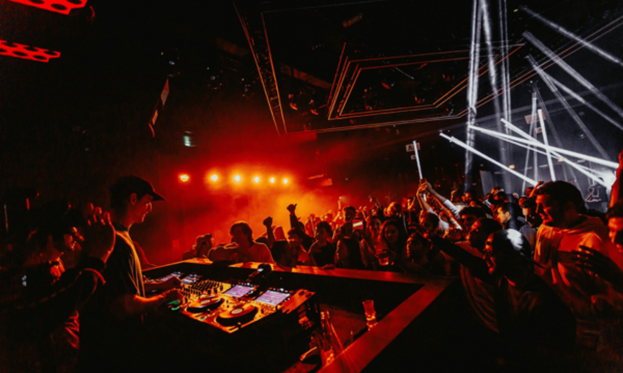 Gate Club