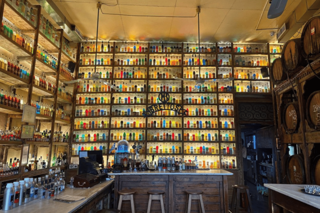 Brettos Bar