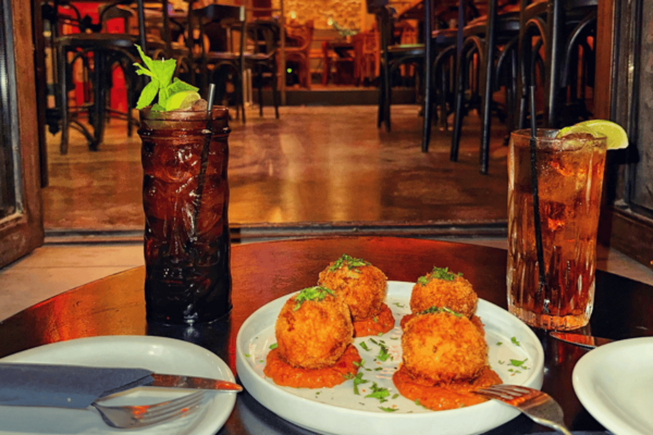 Favela All Day Bar Restaurant