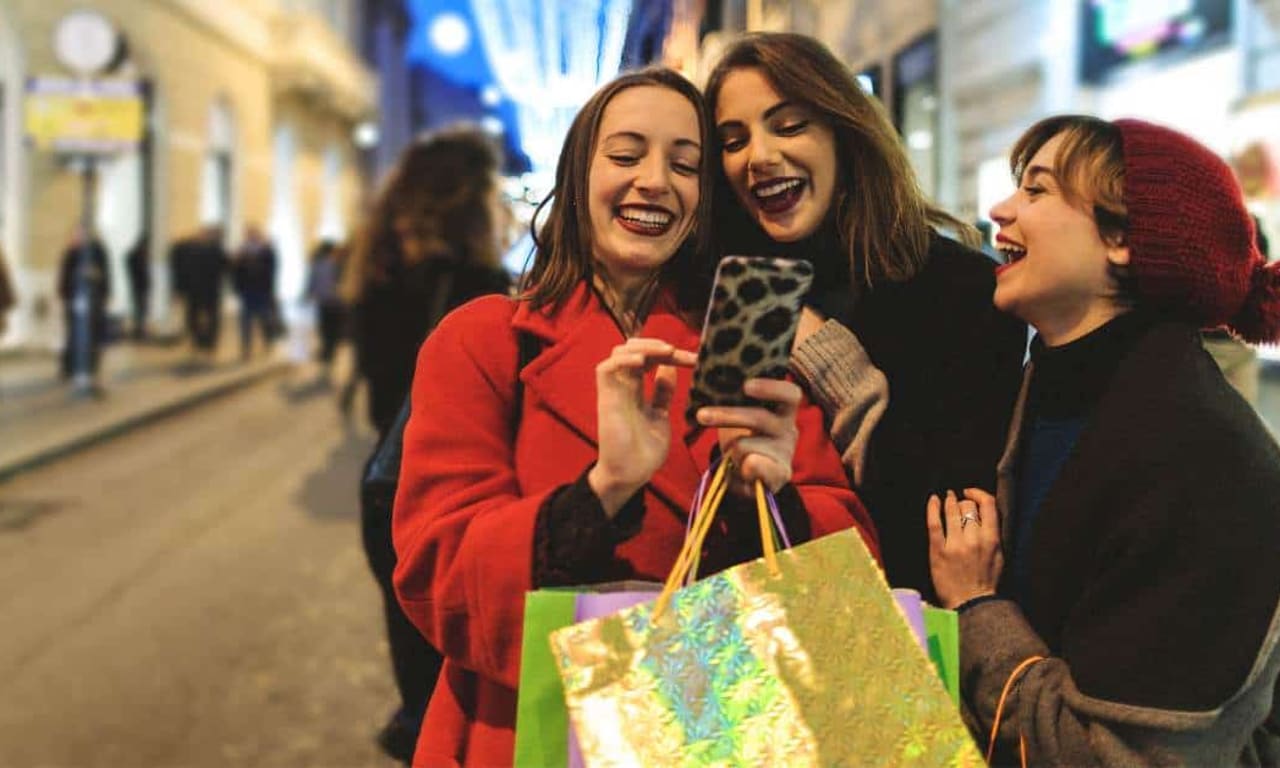 שופינג ברומא: המדריך המלא לקניות וקניונים המומלצים