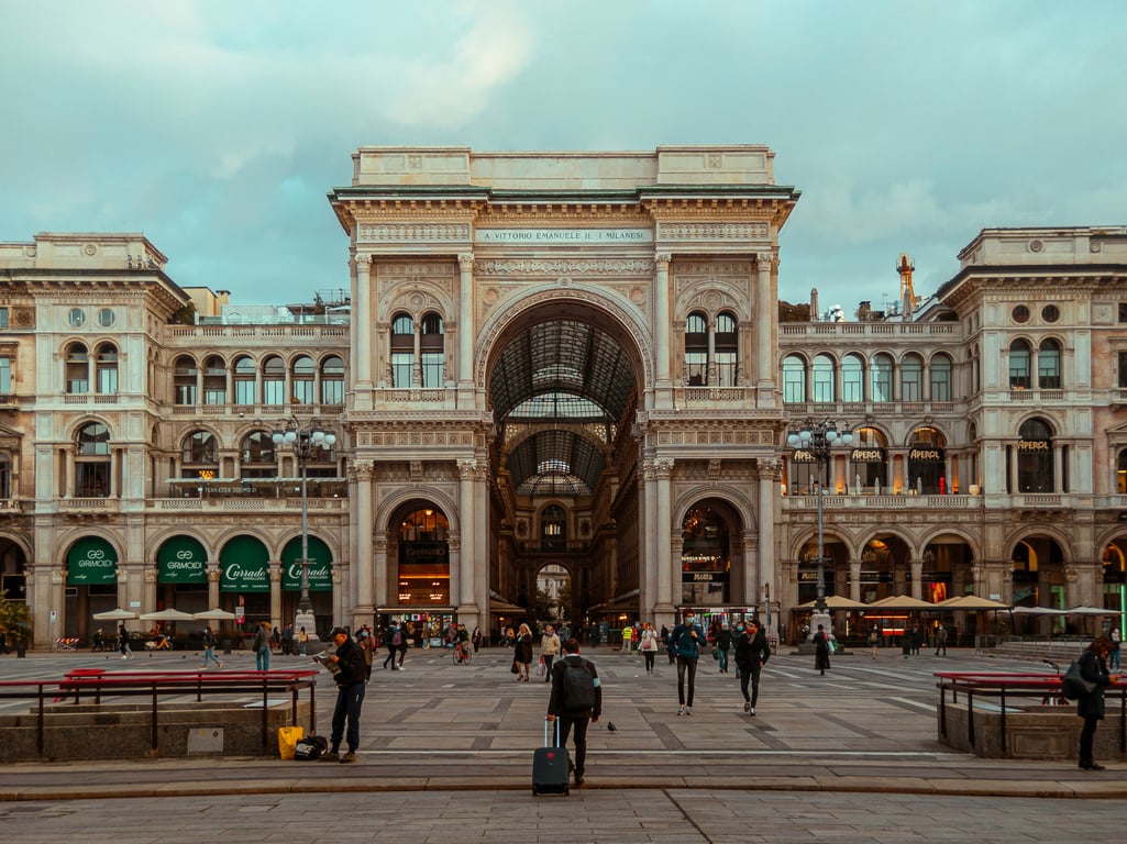 The Milano Classic Food Walk - scene