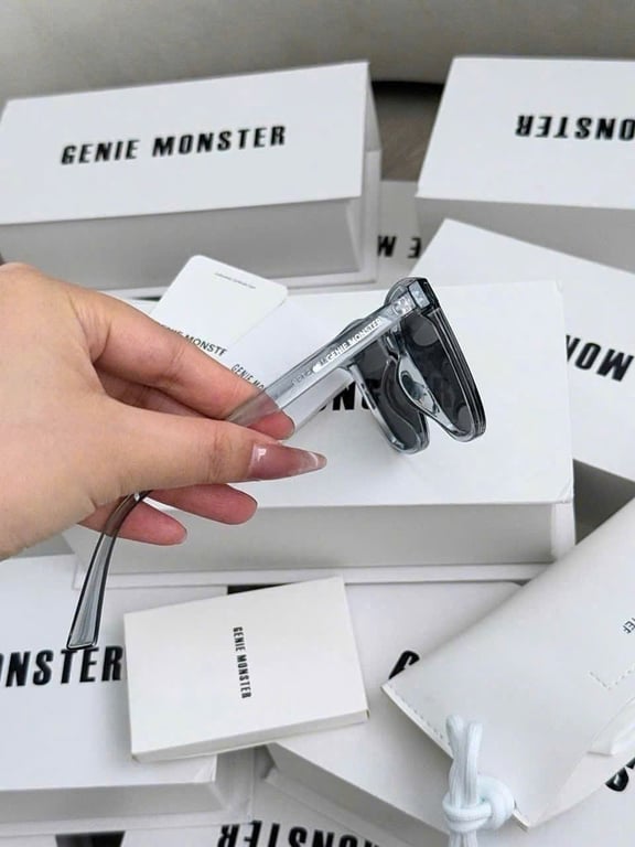 KÍNH THỜI TRANG GENT MONSTER