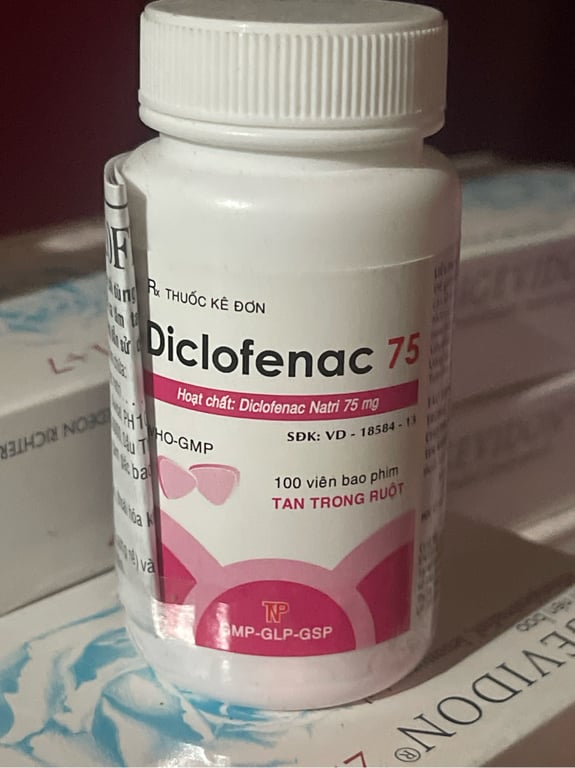 Diclofenac 75 lọ 100v thành nam