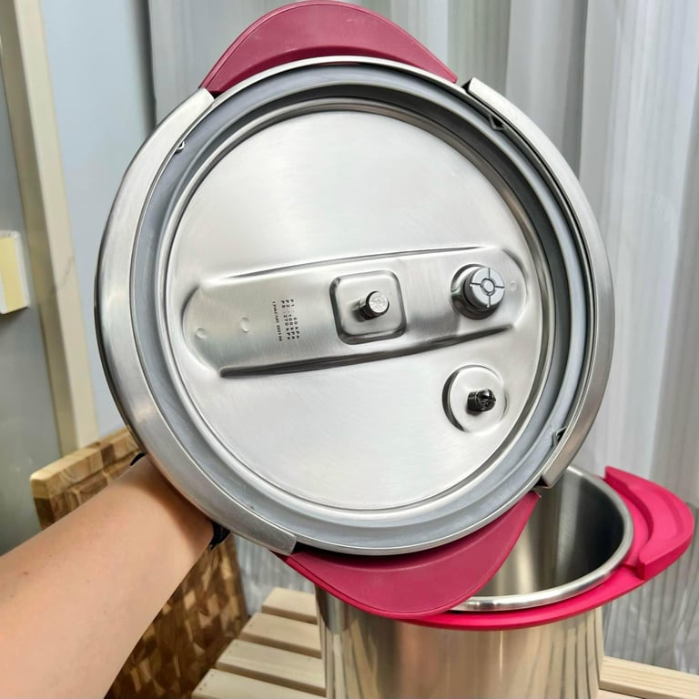 Nồi áp suất inox 6L có núm vặn LinkFair - LF719