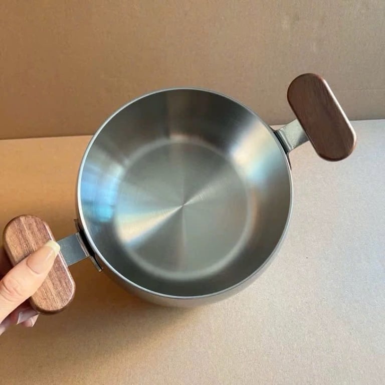 Nồi mini tay cầm gỗ 14cm có nắp - RK806