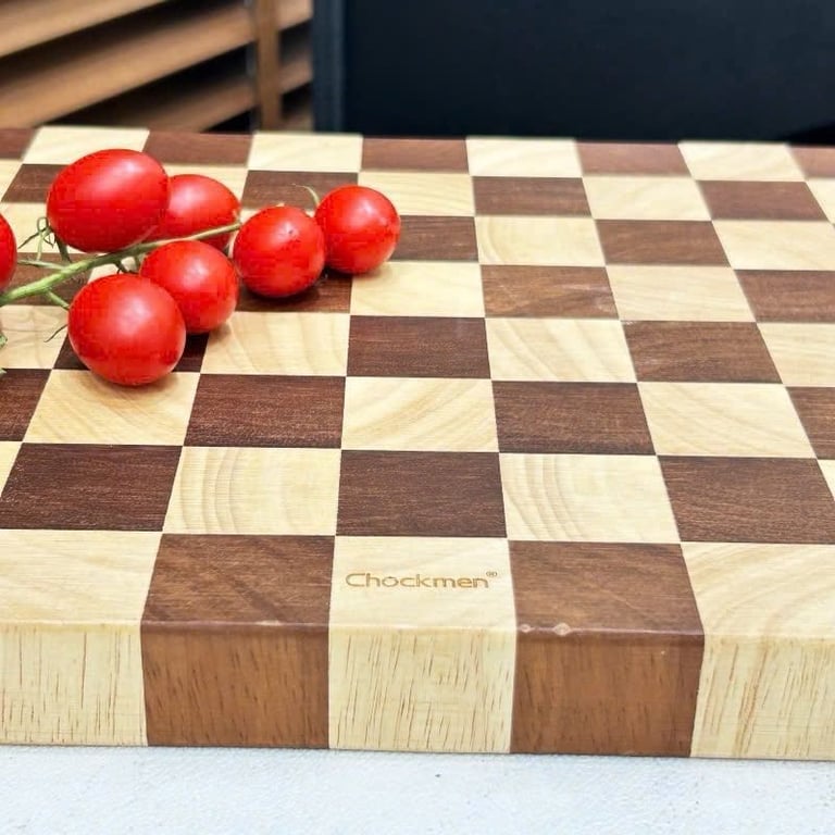 Thớt gỗ Teak hoạ tiết caro Chockmen - CKM256