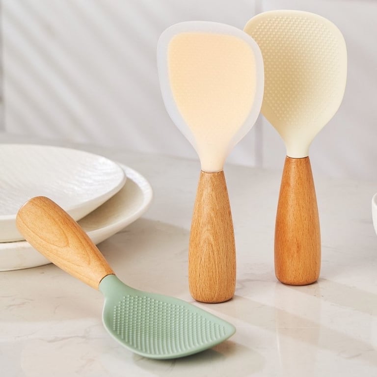 Muôi xới cơm Silicon cán gỗ chống nóng