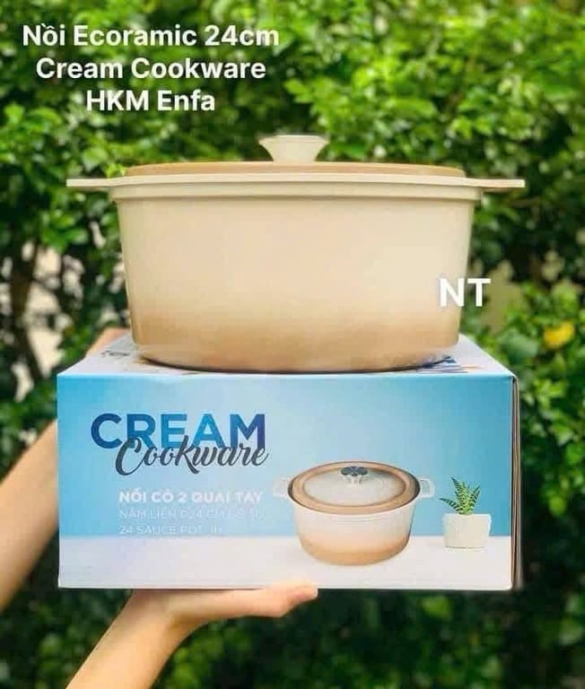 Nồi có 2 quai tay nắm liền đế từ Cream Cookware Ecoramic 24cm