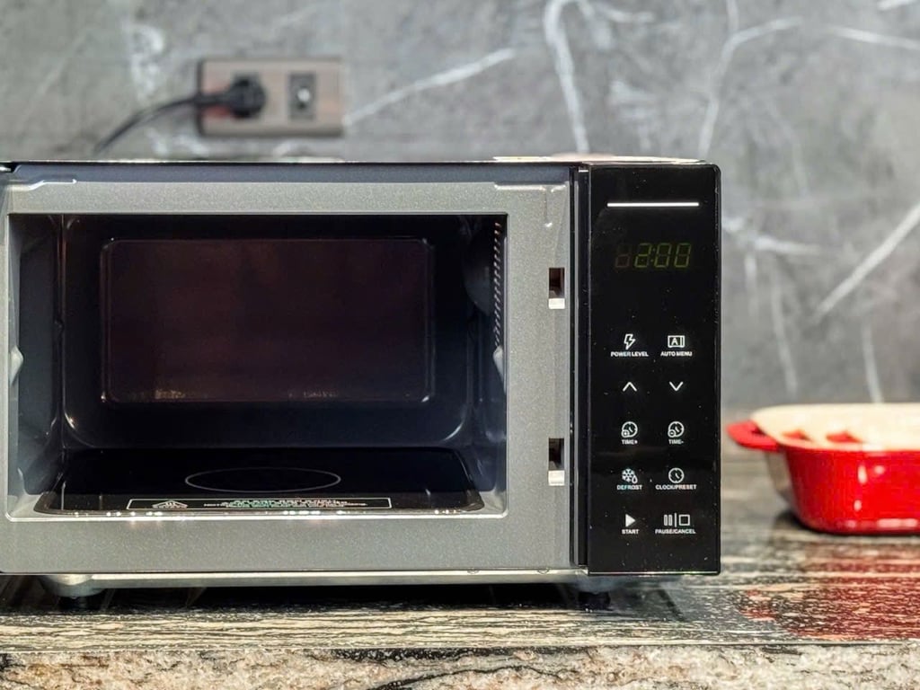 LÒ VI SÓNG CUCKOO 20L CMW-QF2010EB