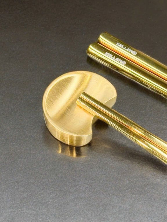 Set 6 đôi đũa kèm gác đũa inox hình vầng trăng (2 màu vàng – bạc)