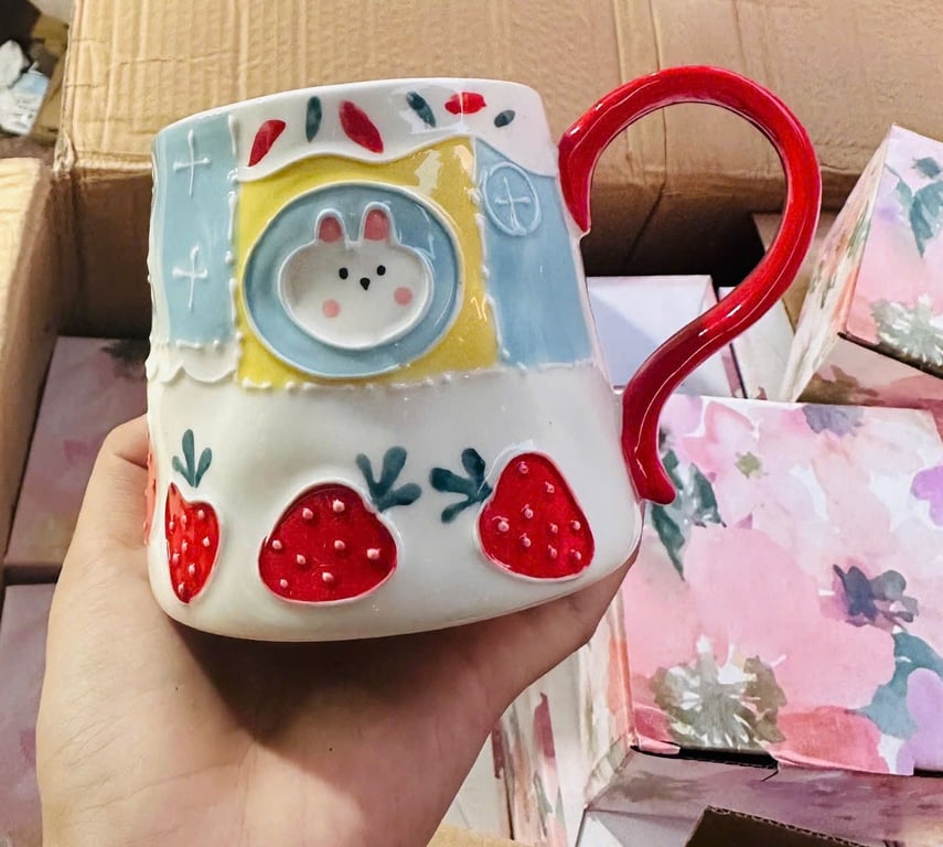 Cốc sứ vẽ tay JoyHome 2025