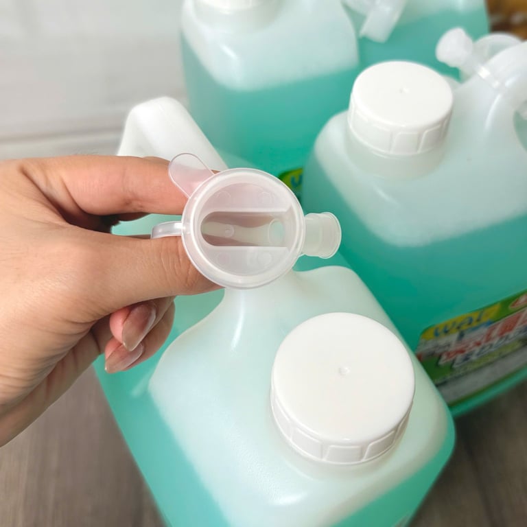 NTR4L - NƯỚC TẨY RỬA ĐA NĂNG WAI ROOKIE V GAS 4L