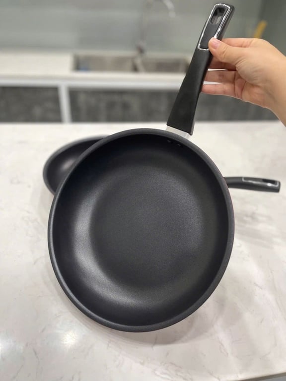 CHẢO CHỐNG DÍNH CAO CẤP KALPEN PUPLER SIZE 28CM VÀ 30CM