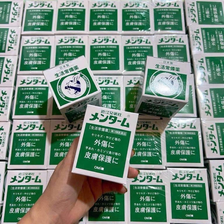 DẦU CÙ LÀ OMI MENTURM NHẬT