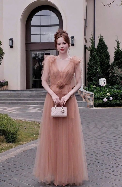 Váy dài màu nâu bông hoa size M