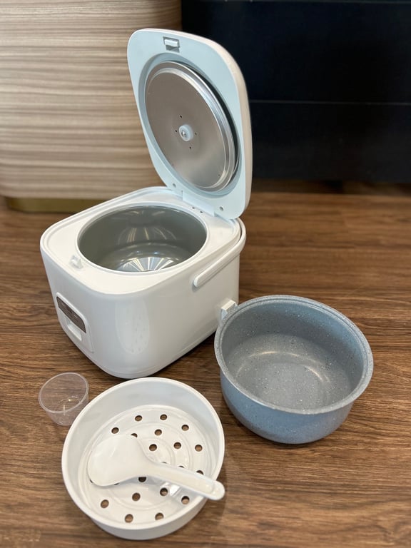 Thơm ngon như cơm nhà nấu với nồi cơm điện Lebenlang LBL0587