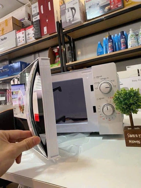 Lò vi sóng Toshiba MWP-MM20P(BK) 20 lít