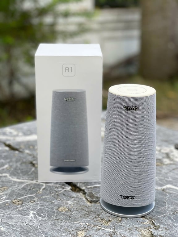 Loa Bluetooth thông minh PHICOMM R1 (Infinity by Harman)