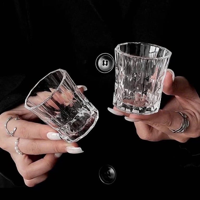 𝗦𝗲𝘁 𝗹𝘆 𝘁𝗵𝘂𝘆̉ 𝘁𝗶𝗻𝗵 𝟲 𝗰𝗮́𝗶 𝘁𝗿𝗼𝗻𝗴 𝘃𝗲𝗼 đ𝗲̣𝗽 𝗹𝗼𝗻𝗴 𝗹𝗮𝗻𝗵