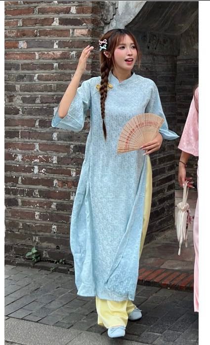 Áo dài xanh dương phối quần vàng - AD043