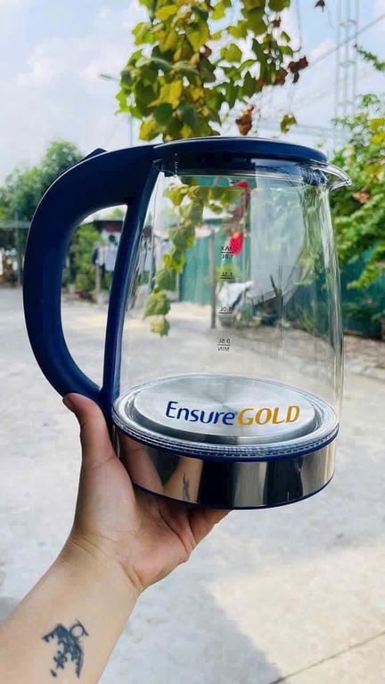 Ấm siêu tốc thủy tinh 1,8L Lock&Lock