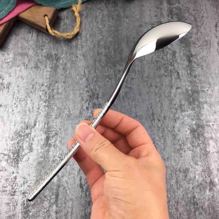 Set 5 thìa vân cán khắc inox Chockmen CKM57