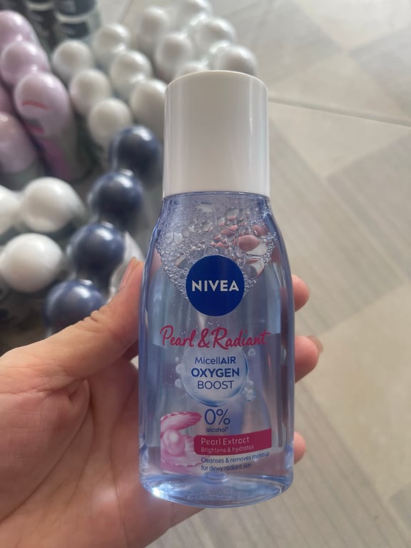 Tẩy trang nivea sáng da c/125ml Ngọc trai