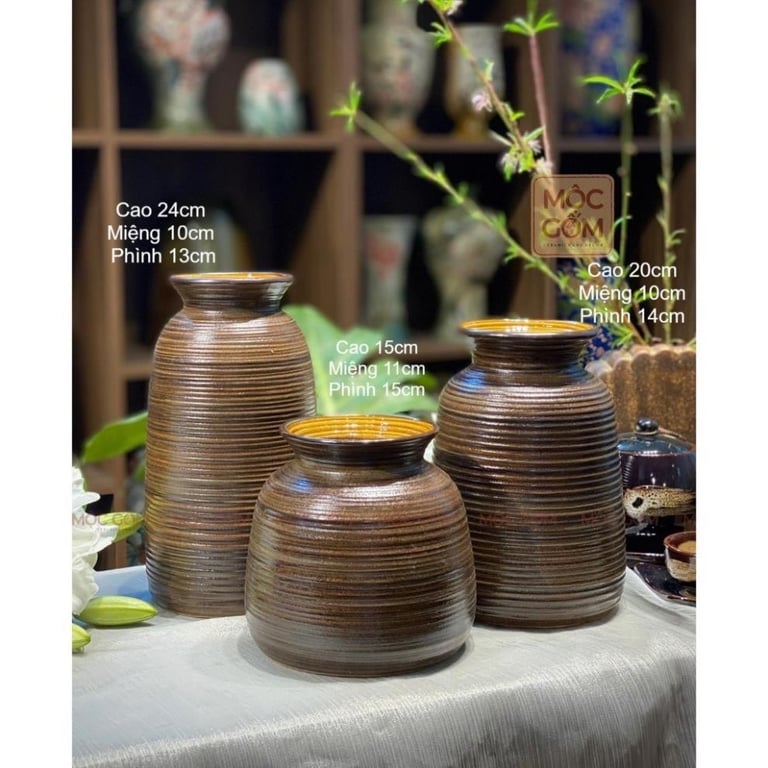 Bộ 3 chiếc bình men mộc gốm Bát Tràng dáng ''quốc dân''