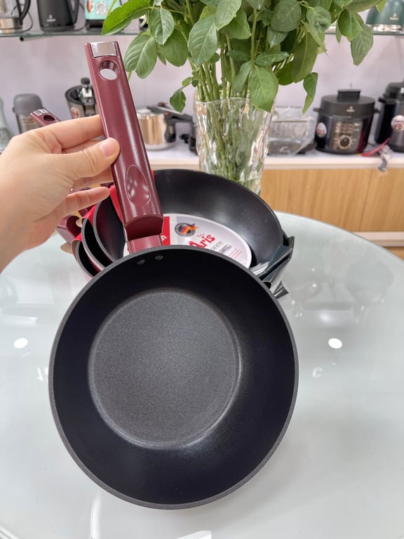 CHẢO CHỐNG DÍNH SÂU LÒNG ĐÁY TỪ KALPEN ARIS ĐỦ SIZE 20CM, 24CM, 26CM, 28CM mới