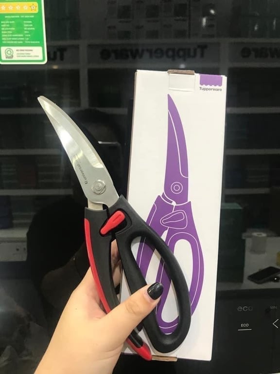 Kéo cắt gà tupper ware